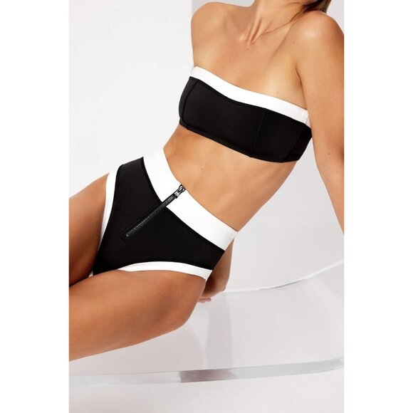 GIGI C Eddie Bikini Top in Black & White Colorblock XSmall Womens Swimsuit - Picture 8 of 16